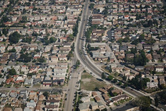 The sprawl of Los Angeles as seen from a plane.