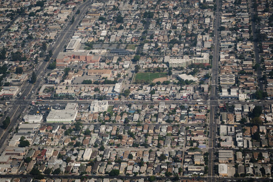 The sprawl of Los Angeles as seen from a plane.
