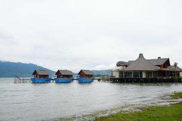 Lang Co Beach and Village - ベトナム ランコー村 © Eric Akashi