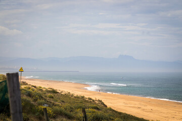 plage, mer, c&ocirc;te, oc&eacute;an, eau, paysage, ciel, sable, littoral, bai, nature, &eacute;t&eacute;, voyage, vue, rocher, falaise, vacances, rivage, nuage, rocher, &icirc;le, marine, chemin, gazon, vacances