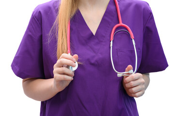 Pani doktor trzyma stetoskop, ubrana w fioletowy fartuch na białym tle - obrazy, fototapety, plakaty