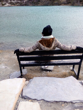 Mustang's 'Dumba Lake' is best place for vacation plan