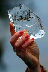 hand holding ice