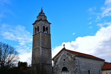 Fototapeta na wymiar Church of St. John the Baptist at Volcji Grad at Kras, Primorska, Slovenia