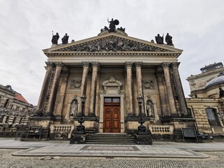 The Dresden Graduate School of Fine Arts (German: Hochschule für Bildende Künste Dresden, also known as the Dresden Academy of Fine Arts) 