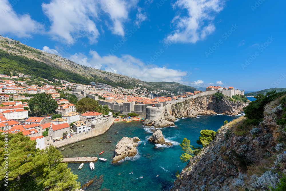 Wall mural dubrovnik, croatia - august 03,2023: view at famous travel destination city of dubrovnik, dalmatia, 