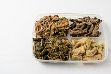 Korean traditional foods eaten on the first full moon of the year