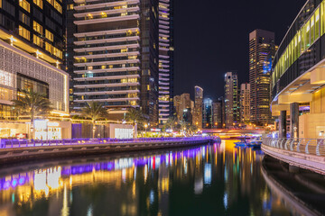 Dubai Marina at night - 743979347