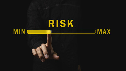 Risk analysis for decision making. Measuring level bar virtual, Risky business risk management control and strategy.	