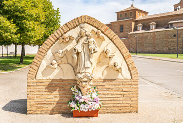 statue of Our Lady of Carmen with child Jesus and the angels close to the Sanctuary in the city of Calahorra, province of La Rioja, Spain - 744235118