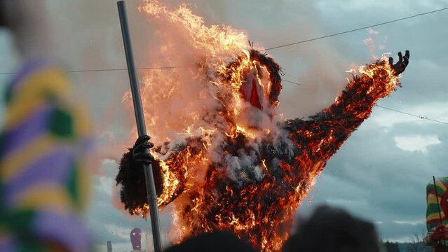 Fiery Effigy Ascend (queima do mascarado) at Podence's Carnival