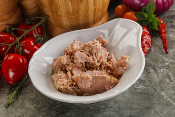 Canned tuna fish for salad