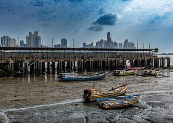 The port and skyline of Panama City - 744457936