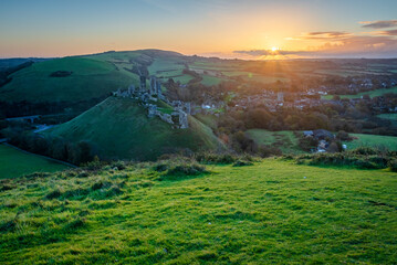 Sunrise at Corfe Castle