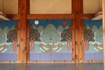 Sun, Moon, and Five Peaks (Ilwolobongdo), traditional painting in Gyeongbokgung Palace