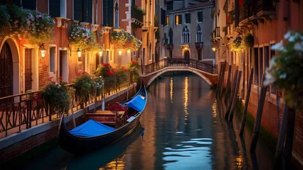 Wandcirkels tuinposter Canal in Venice at night, Italy. Panoramic view © I