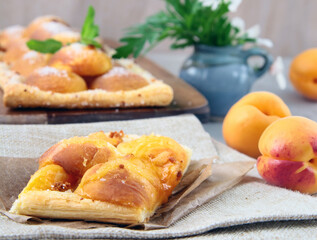 Puff pastry tart with baked apricots