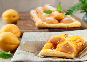 Puff pastry tart with baked apricots