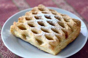 homemade apple pie