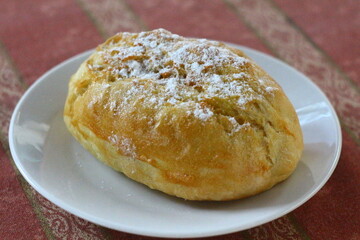 homemade apple pie