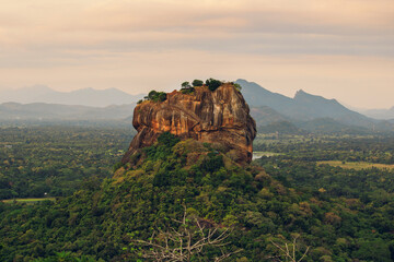 Fototapeta na wymiar Sigiriya or The Lion Rock fortress, Matale, Sri Lanka