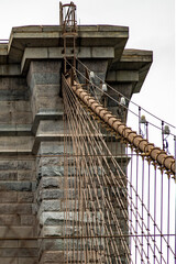 Right side of the Brooklyn Bridge linking the boroughs of Manhattan and Brooklyn in New York City (USA). It was the largest suspension bridge in the world, a record span until 1889.
