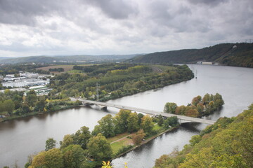 Fototapeta na wymiar Fluss Ruhr in Ruhrgebiet .NRW Deutschland