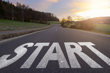 Concept of start straight and beginning for cooperation. Start text on the highway road concept for planning and challenge or career path, business strategy, opportunity and change. - obrazy, fototapety, plakaty