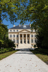 Fototapeta premium Margaux castle (Chateau Margaux), Medoc, Bordeaux, Aquitaine, France