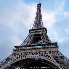 Paris iffel Tower Louvre