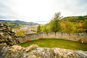 Obraz premium Old castle ruins Kastelburg near Waldkirch in the Black Forest.