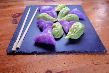 ravioli asiatici colorati, Colorful Asian dumplings - 745216704