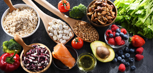 Cholesterol lowering food products