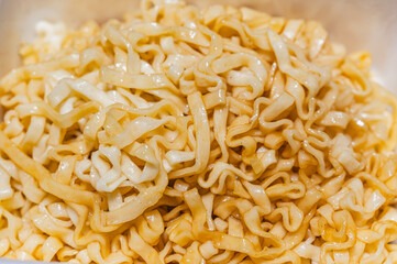 インスタントの焼きうどん