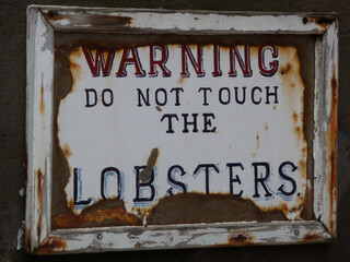 Do Not Touch the Lobsters Sign