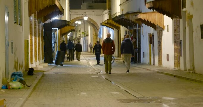 Ulica w medinie, Rabat, Maroko. 