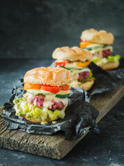mini burgers