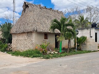 traditional mayan house