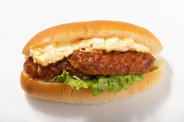 メンチカツ＆たまごサンド