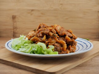 한국음식 제육볶음과 파, 요리, 반찬
