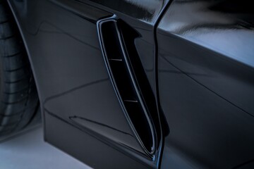 Fender air duct