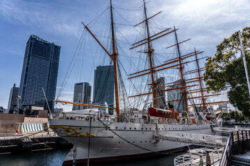 An old Western-style ship docked at Yokohama Port_05