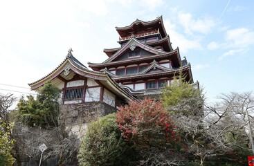 A Japanese castle : a scene of the donjon of Fushimi-jyo Castle in Kyoto 日本のお城：京都にある伏見城の天守閣の風景
