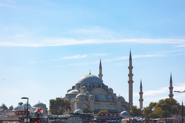 Fototapeta na wymiar Suleymaniye Mosque view from Eminonu district at daytime