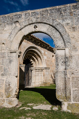 Fototapeta na wymiar church of San Pedro Apóstol, 12th century, Villacadima, Guadalajara, Spain