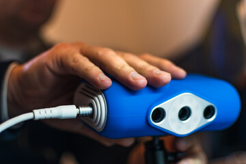 3d scanner to capture three dimensional objects in detail for 3d printing