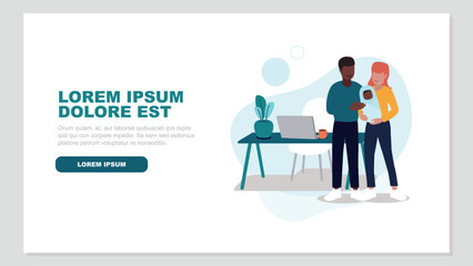 Vektor-Illustration eines Paares mit einem Baby, das entspannt im Home-Office arbeitet - Business-Konzept