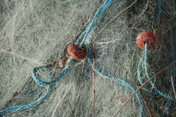 Filets de pêche et image de bord de mer