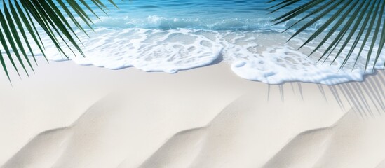 A painting depicting a white sand beach with blue waves, a palm tree casting a shadow from above, creating an idyllic summer vacation scene. The artwork features an empty and abstract setting, - obrazy, fototapety, plakaty