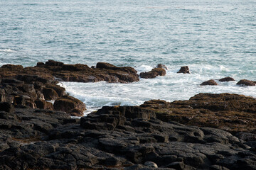 Fototapeta na wymiar View of the seaside with rocks